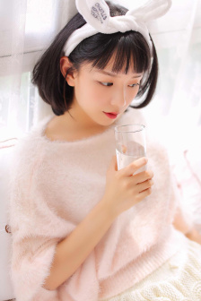 美味世子三姐妹